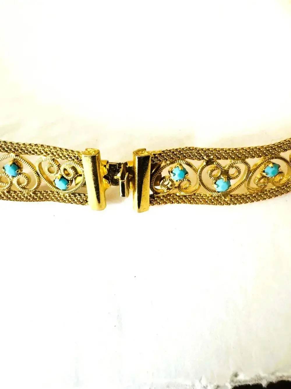 Vintage Gold Toned Filigree Choker with Turquoise-Colored Cabochon, 15 1/2 inch